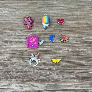 8 charms